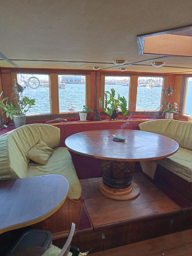 Hotel Bateau De Pirates Gruissan Exteriér fotografie