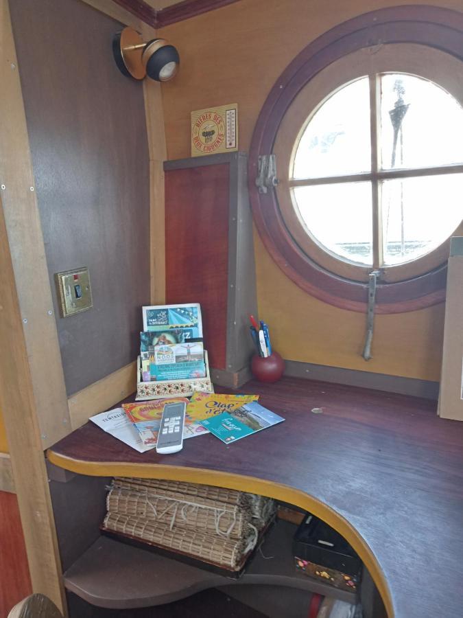 Hotel Bateau De Pirates Gruissan Exteriér fotografie